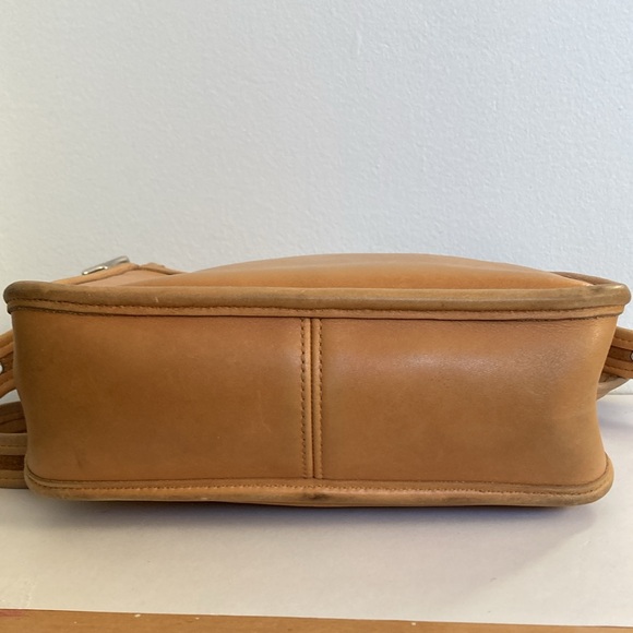Coach Rambler's Legacy Vintage Tan Leather Shoulder Crossbody Bag 9061 - Picture 7 of 16